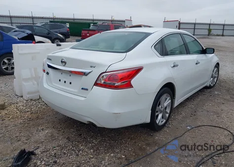 2013 Nissan Altima 2.5 from USA, damaged, VIN 1N4AL3AP4DN516305
